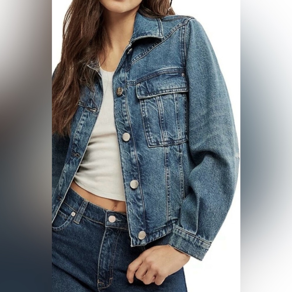 NWT FREE PEOPLE WE THE FREE JADE DENIM JACKET